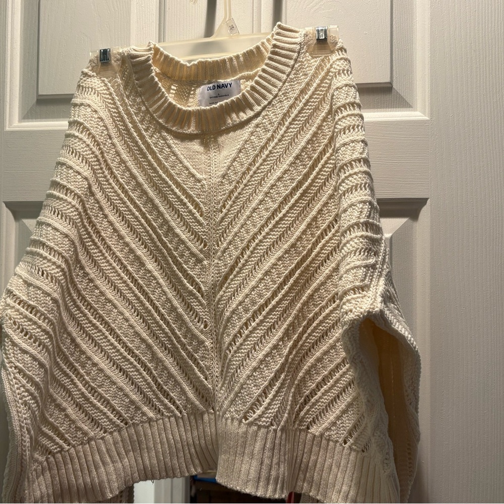 Old Navy Women's Textured Cream Sweater